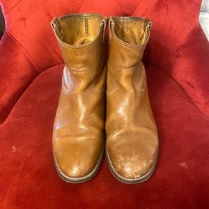 Madewell ⭐️ Genuine Leather Booties - 9